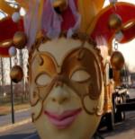 北京雕塑廠：不銹鋼雕塑和玻璃鋼雕塑哪個好